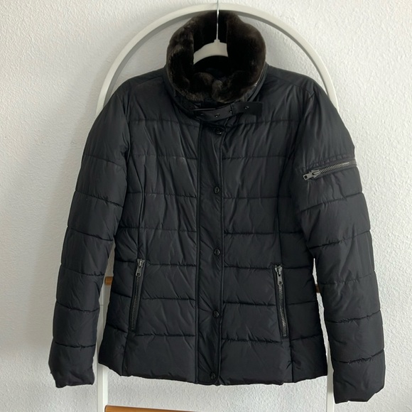 S 13/NYC black puffy jacket w faux fur collar size small, excellent condition - Picture 1 of 8